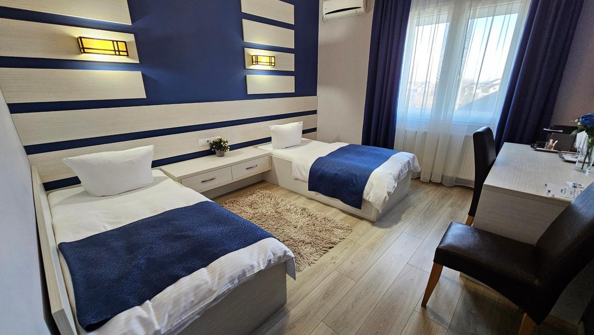 Hotel Poarta Transilvaniei บิสตริซา ภายนอก รูปภาพ
